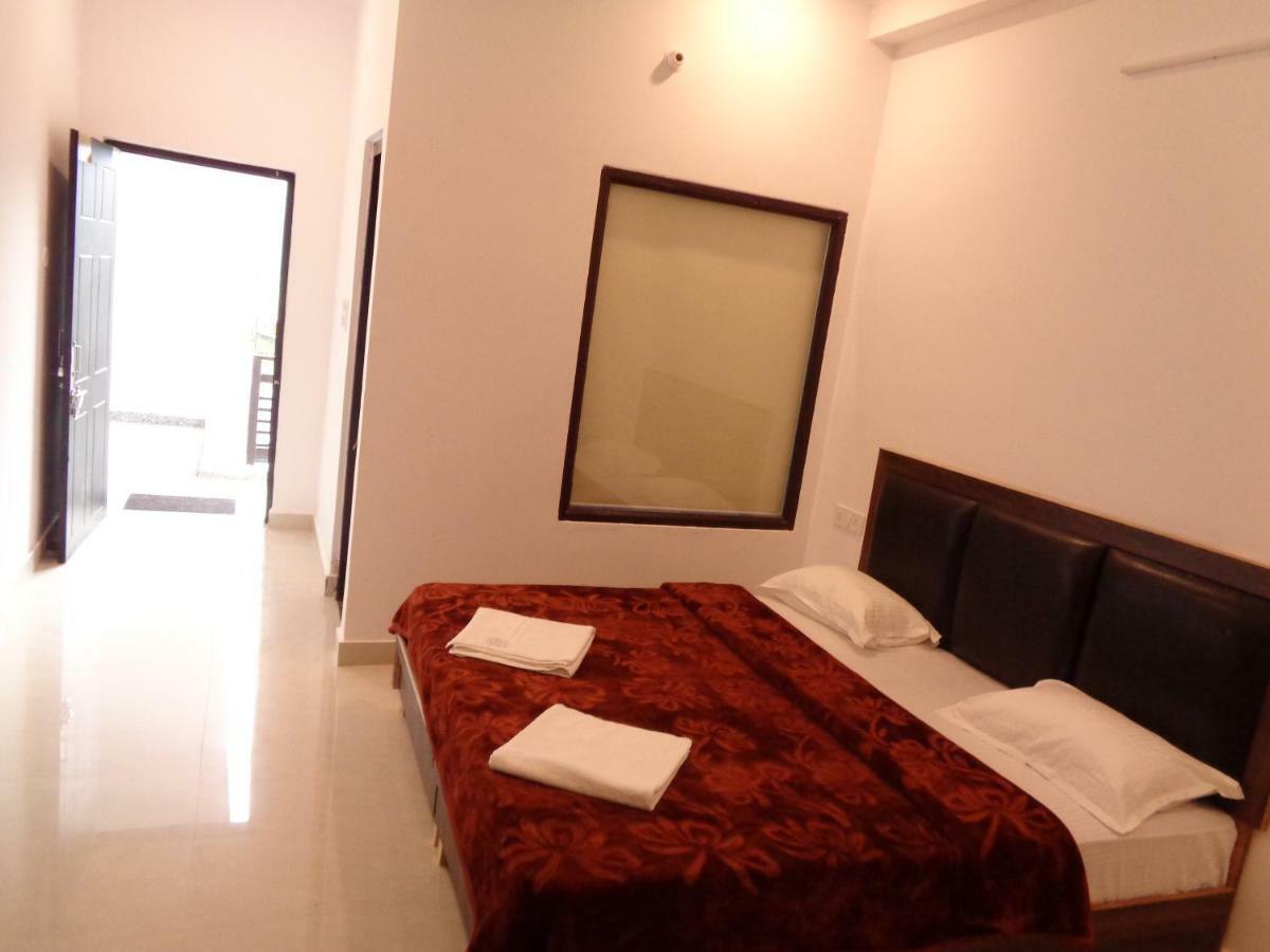 Hotel Tapovan Cottage Ришикеш Экстерьер фото