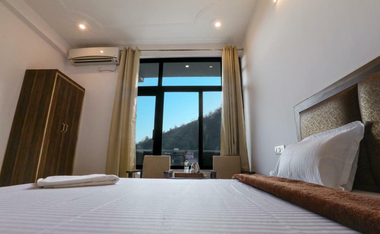 Hotel Tapovan Cottage Ришикеш Экстерьер фото