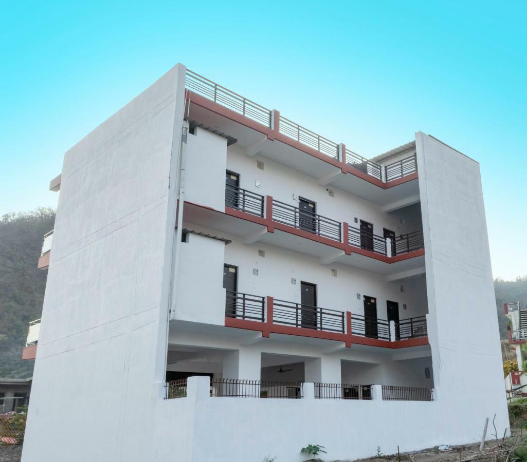 Hotel Tapovan Cottage Ришикеш Экстерьер фото